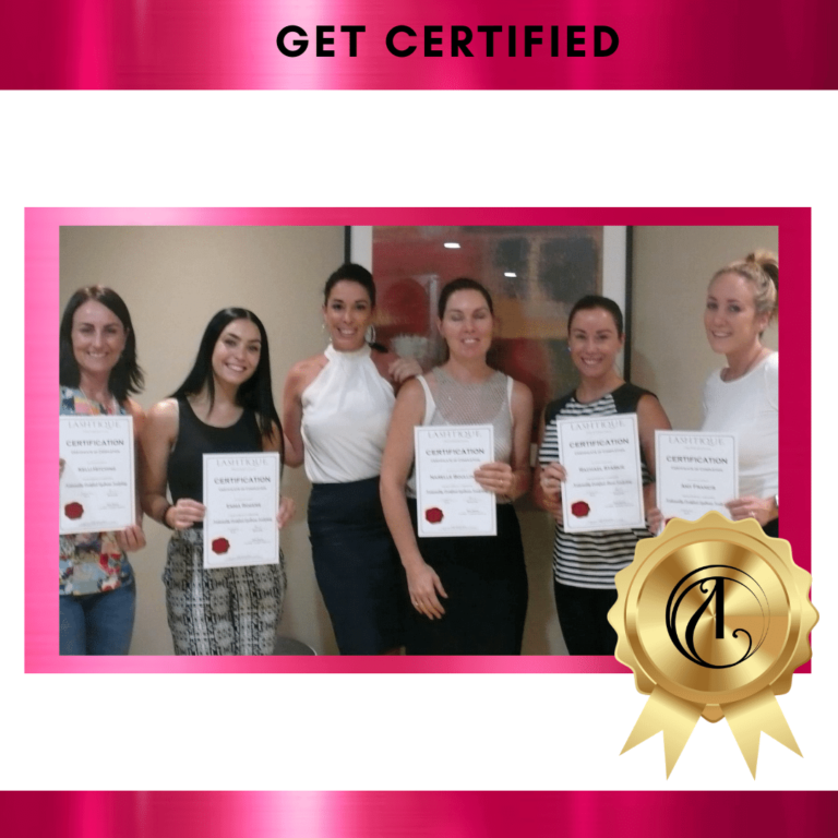 Students of Lip Blush Course getting certificates with Institute of Ink